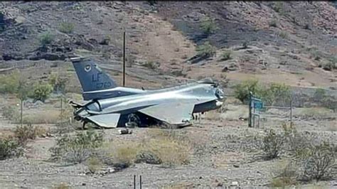 f 16 fighter crash
